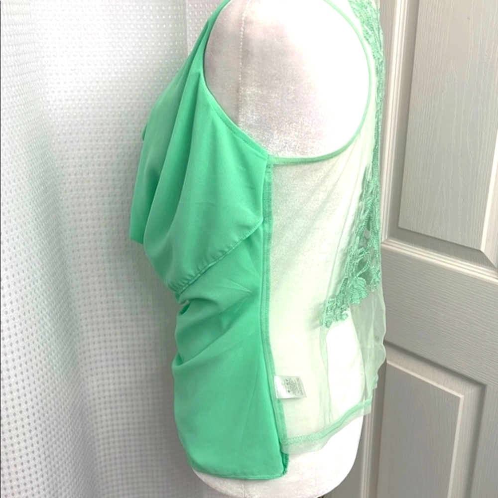 NWOT. Lulumari Mint Green Draped Front Sleeveless Blouse with Embroidered Back - Picture 5 of 9